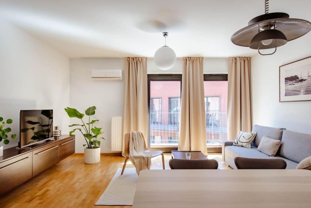 Wygodny Apartament Przy Dworcu Krakau Buitenkant foto